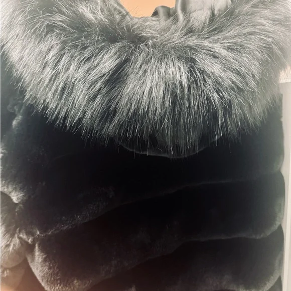 Calvin Klein Black Hooded Faux Fur Jacket - Picture 8 of 10